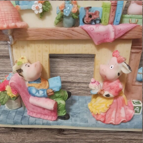 Decorative "Sweet Home" cow Family Mantel Clock Figurine - Picture 6 of 11